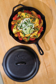 Seasoned Cast Iron Skillet With Lid (12 Inch) - Frying Pan Set by Lodge – 12 Inch, 5.0 liters, Cast Iron, Black, Model QUIVERBNDLE3
