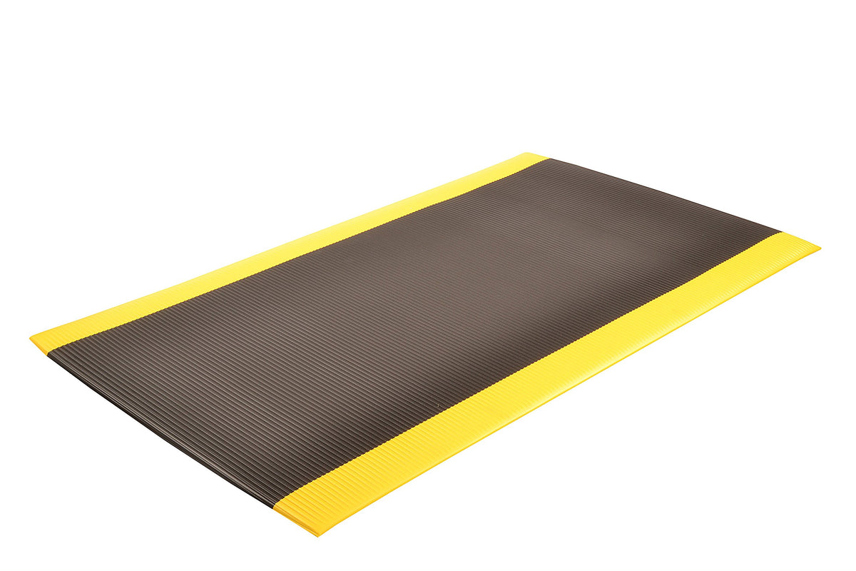Notrax Black/Yellow / 2'W x 3'L x 1/2" Thick / 1 Lab Matting