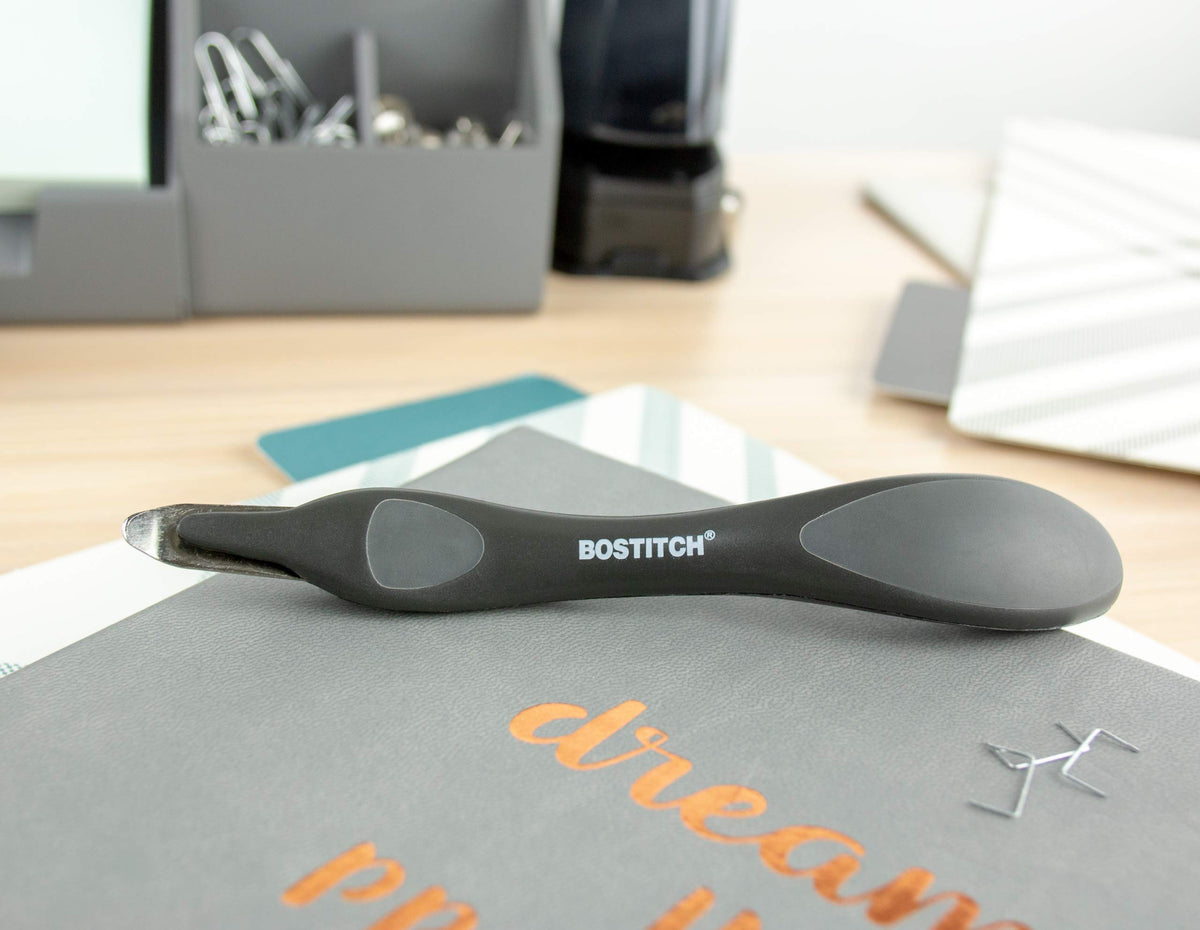 Office Professional Magnetic Easy Staple Remover by Bostitch – 1 Pack, Plastic/Metal/Magnet, Black, Model 40000M-BLK