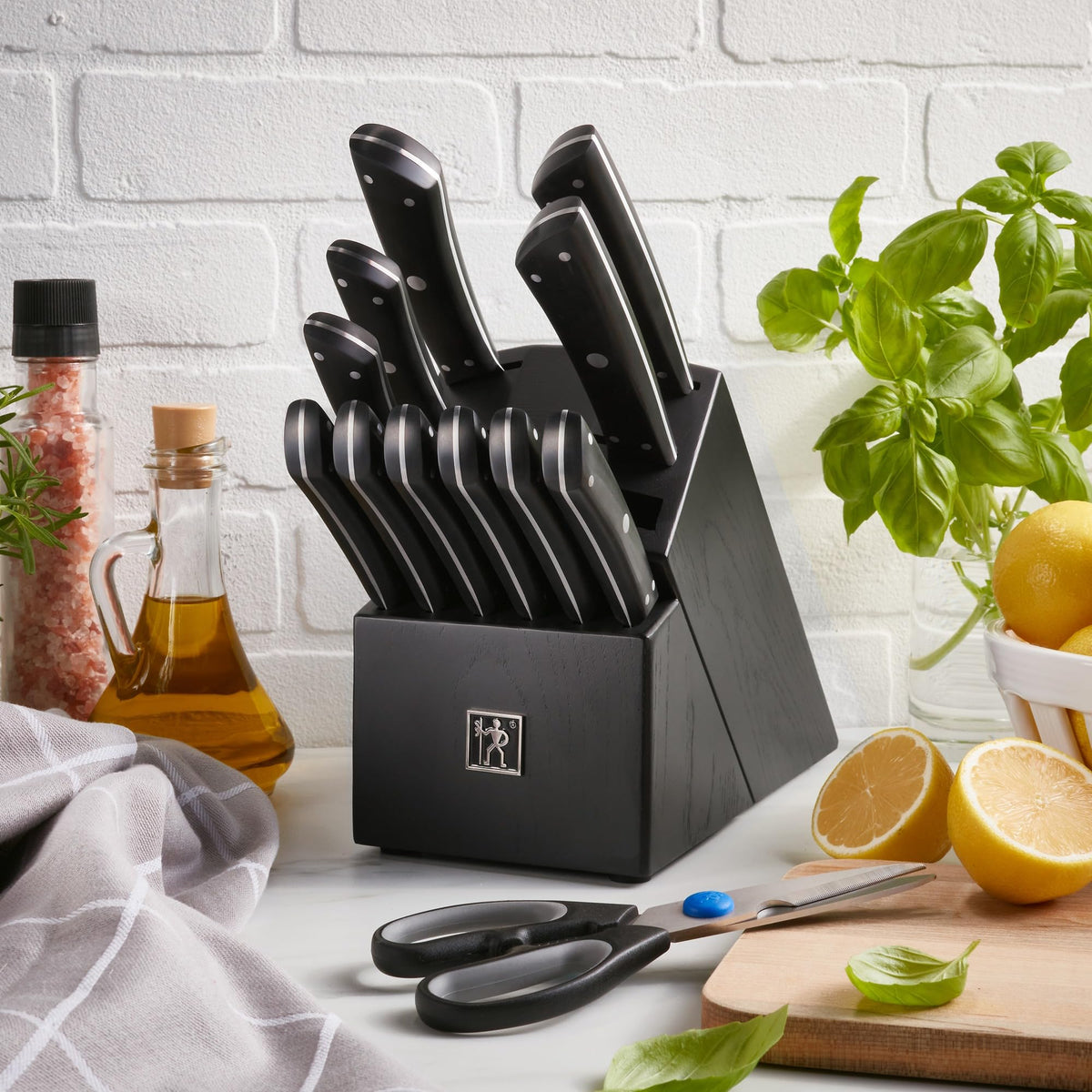 Noir 13 piece Black Knife Block Set by HENCKELS – 13-pc, Stainless Steel, Black, Pack of 13, Model 1035098