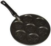 Holiday Pancake Pan by Nordic Ware – 17.5x10.5x2.1, 4.8 ounces, Aluminum, Black, Model 01965