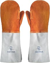 Matfer Bourgeat Leather Protection/Oven Mitts, 8" | Protects commercial kitchen staff from hot splashes, steam, and intense heat contact in busy environments.
