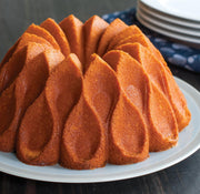 Crown Bundt Pan by Nordic Ware – 10 Cups, Aluminum, Crown, 10 Cup, Model 91777