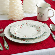 Pfaltzgraff Winterberry Salad Plate Set, 8 Inch Stoneware, Green