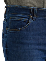 Men's Extreme Motion Regular Straight Jean Night Owl 34W x 32L by Lee – 34W x 32L, Cotton, Night Owl, Model 20160-51-34W x 32L