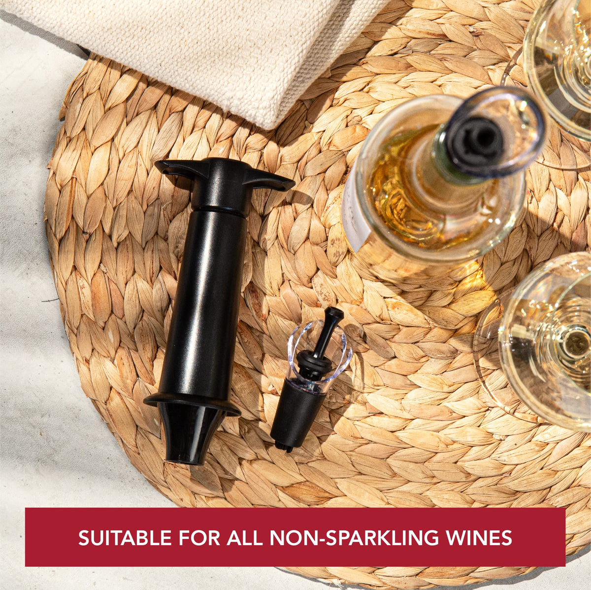 Wine Saver by Vacu Vin – standard, Plastic, Black with server, Model 6804606