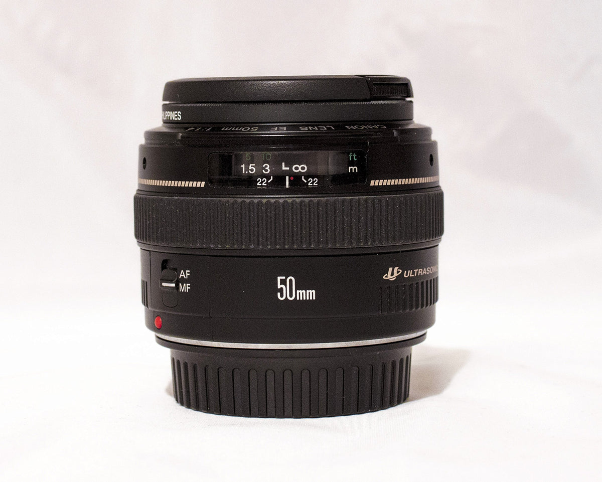 Canon Black / Camera + Telephoto Lens / Base DSLR Cameras