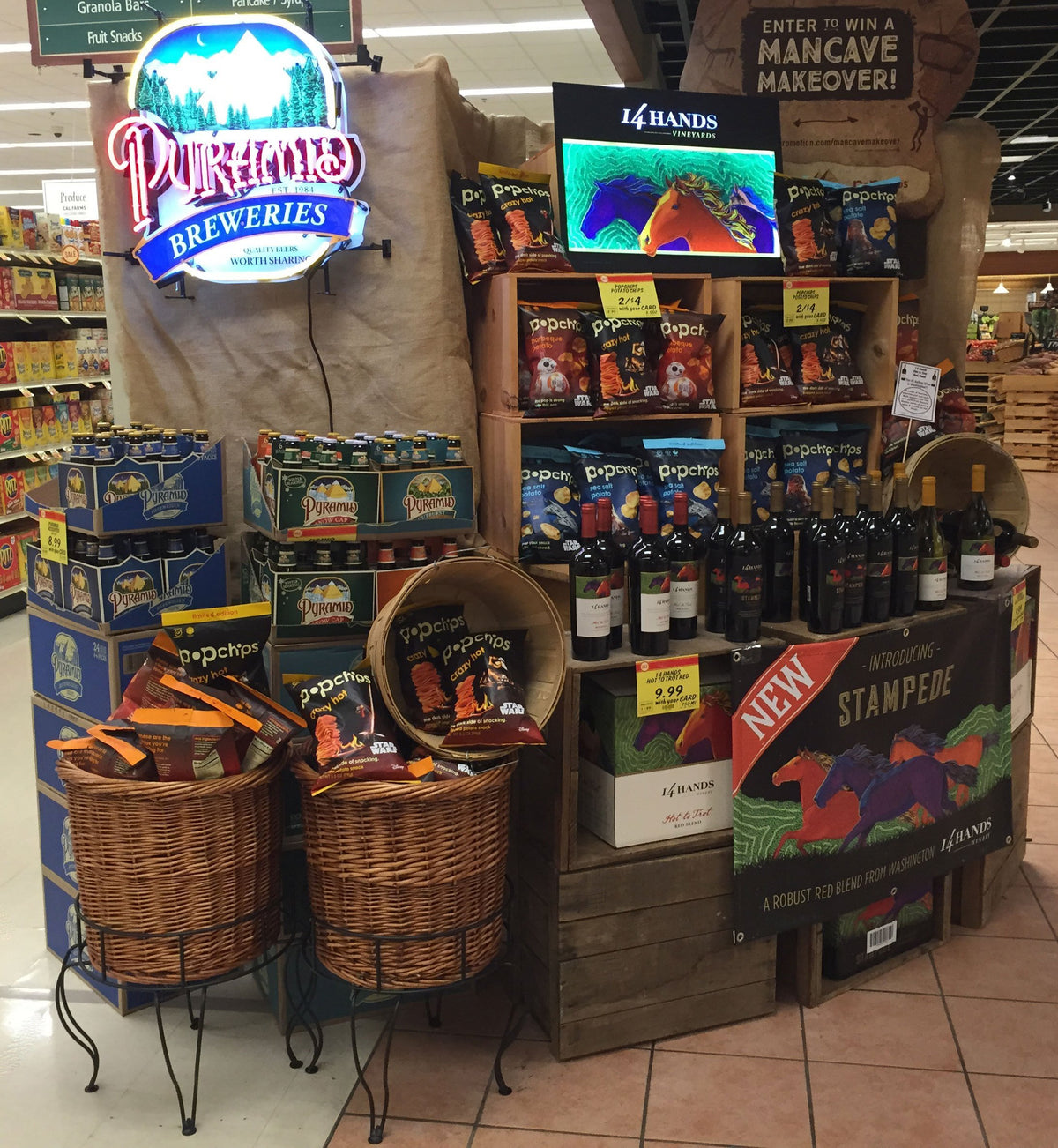 1-Tier Round Willow Basket Display with Sign Clips by Mobile Merchandisers – 1 tier, Alloy Steel, Model K1726S-MB