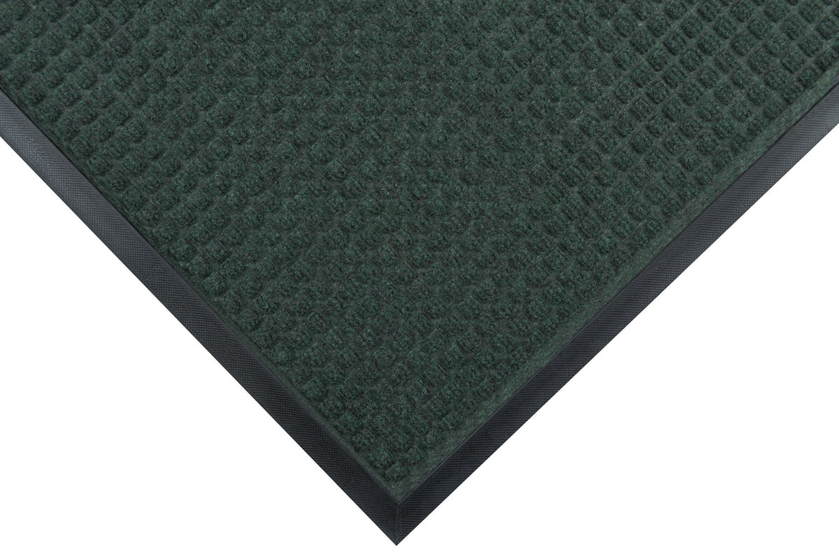2'x3' Guzzler Commercial-Grade Entrance Mat by Notrax – 2' x 3' (Rectangular), 80% Tufted Yarn/ 20% Rubber, Hunter Green, Model 166S0023GN