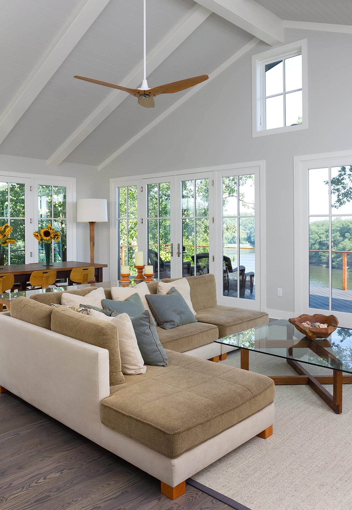 Big Ass Fans Caramel Bamboo / White Hardware / 52" / Universal Mount Ceiling Fans
