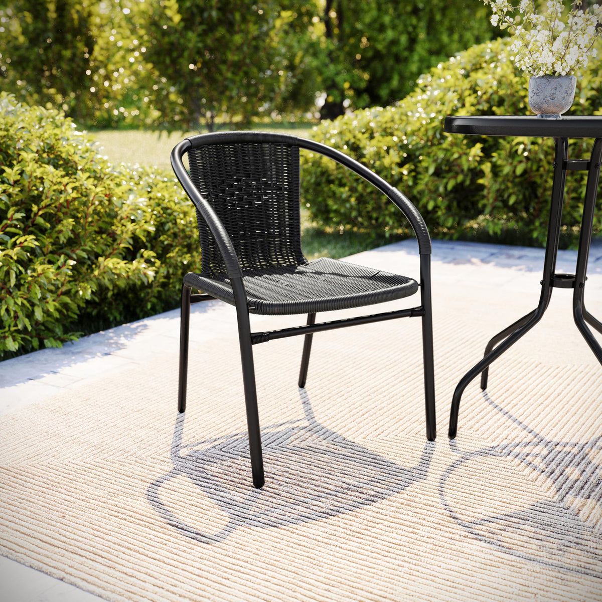Flash Furniture Black / Set of 1 / Contemporary Patio Dining Chairs