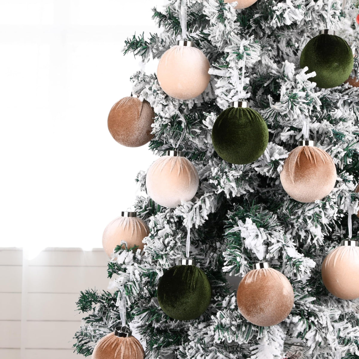Vtyepou Velvet Christmas Ornaments, 3.15 Inch, Brown Green Neutral, Pack of 15