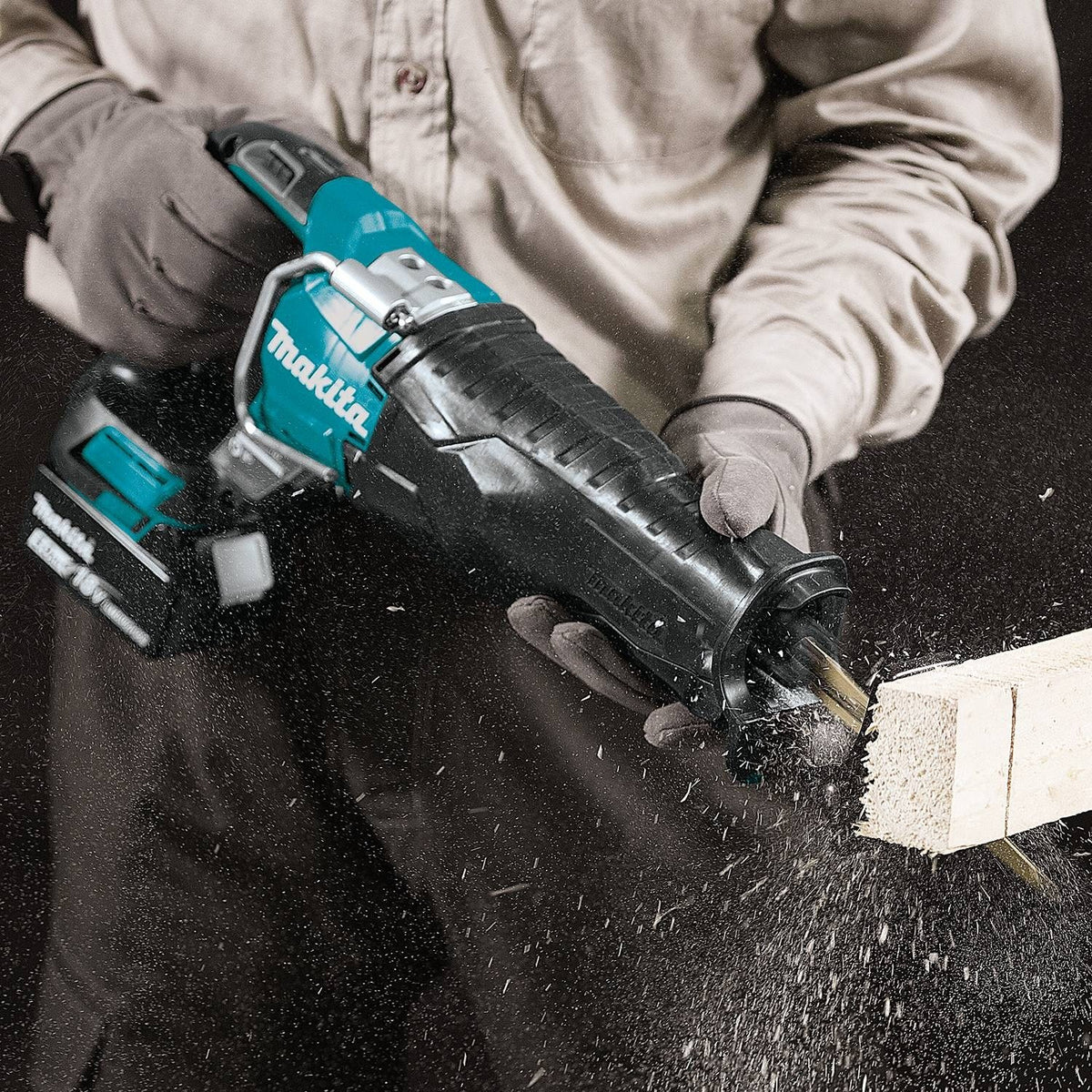 Makita Recipro Saw Kit / One Size / Factory Reciprocating Saws