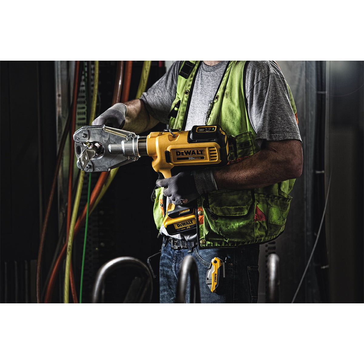 Cable Crimping Tool by DEWALT – One Size, Blend, Multi, Model DCE350M2
