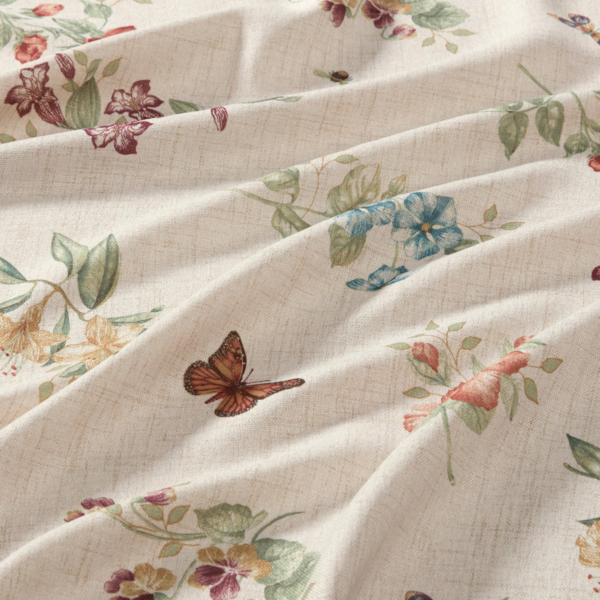 Butterfly Meadow Fall Round Tablecloth by Lenox – 70" (Round), Polyester, Multi Color, Model 194590653774