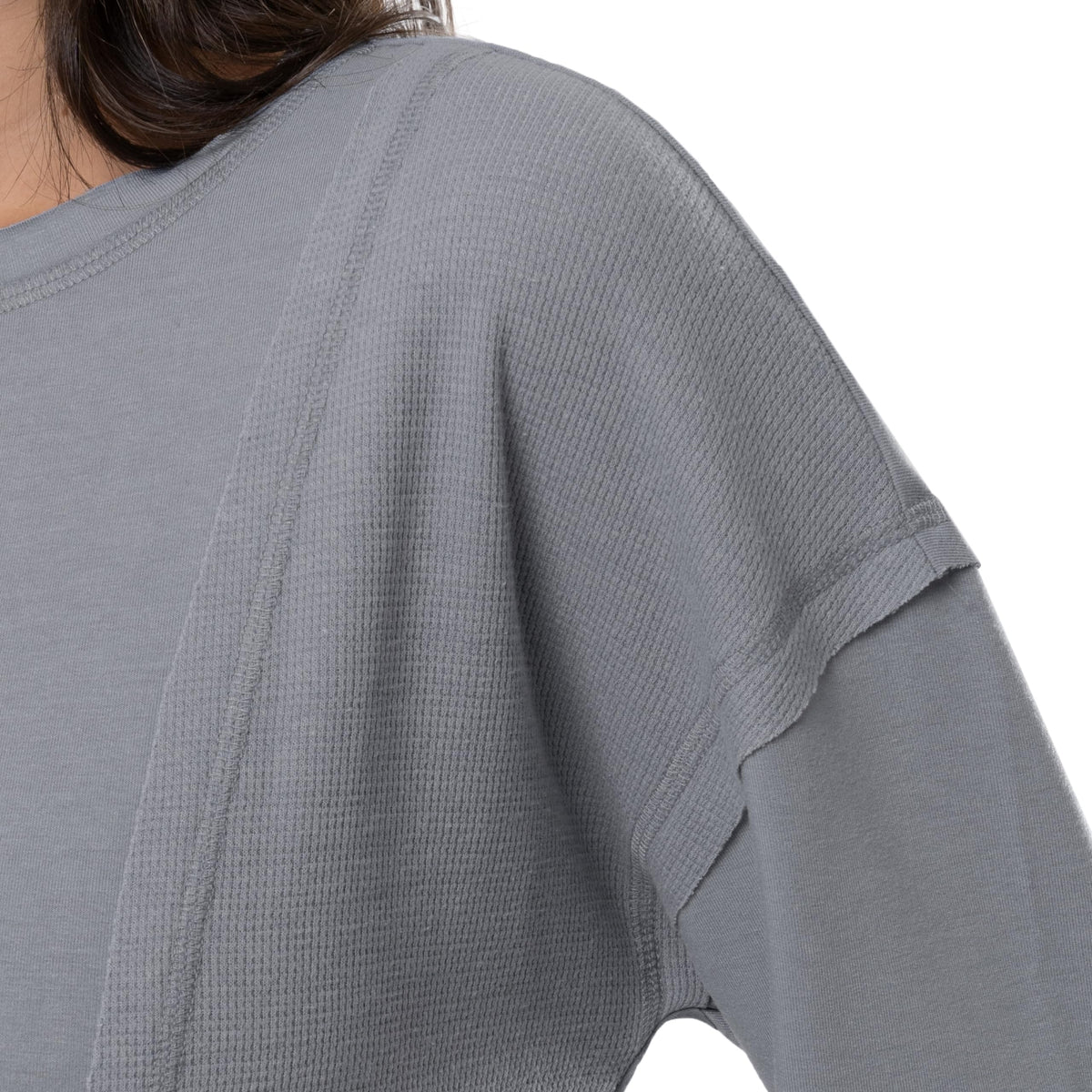Women's Crew Neck Cropped Waffle Knit Pullover Top by Lee – Polyester, Grey, Model 21368