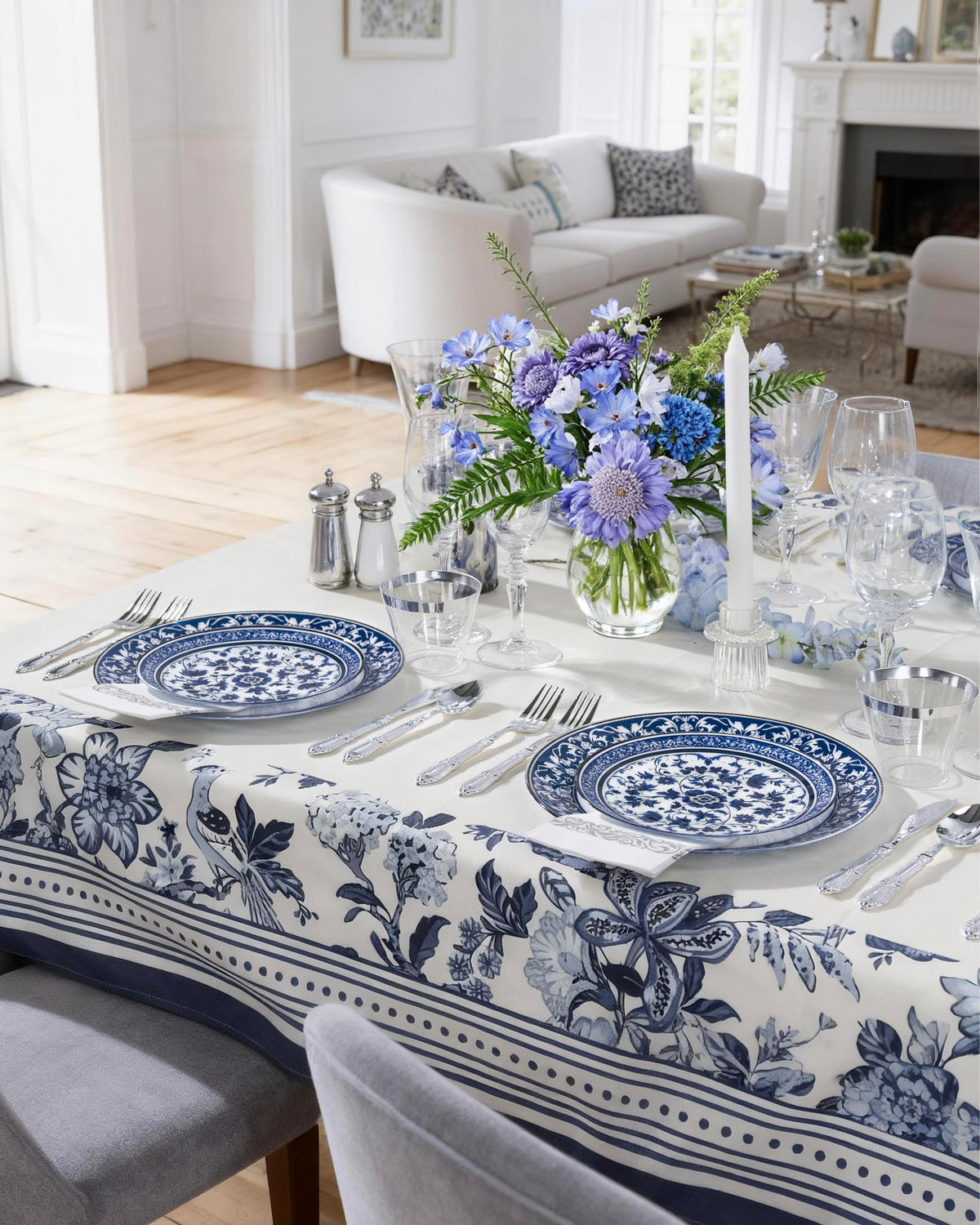 Hioasis Plastic Dinner Plates, 60 Piece Set for 30 People, White and Blue