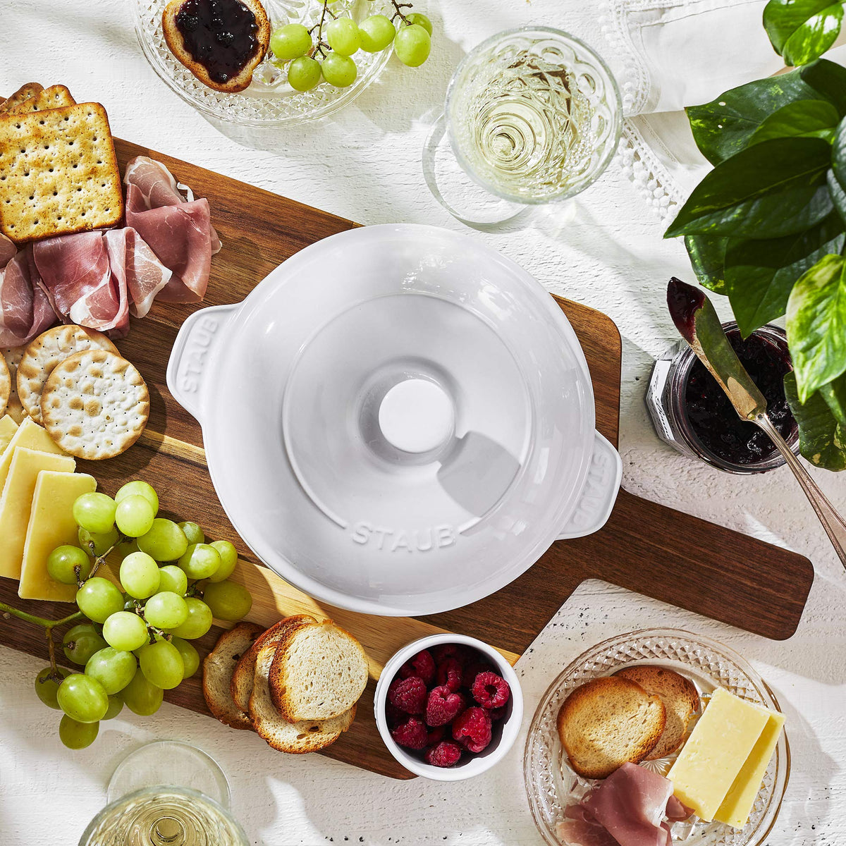 Ceramic 8-inch Round Covered Brie Baker - White by STAUB – 8in, 0.6 quarts, Ceramic, White, Model 40501-520-0