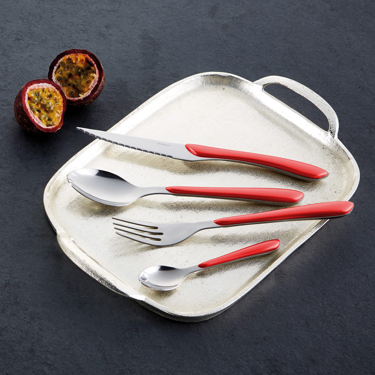 Amefa 16 Piece Cutlery Set for 4 People / Red / Modern Flatware Sets