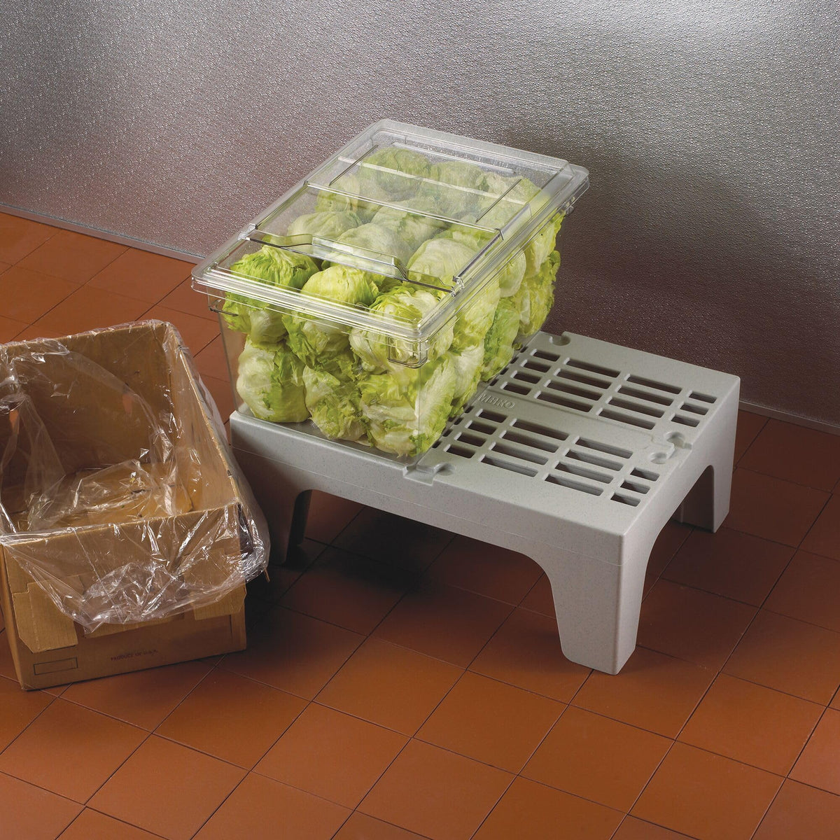 680 Kg Dunnage Rack Slotted Top Gray by Cambro – 1500 Lb, Plastic, Speckled Gray, Model DRS300480