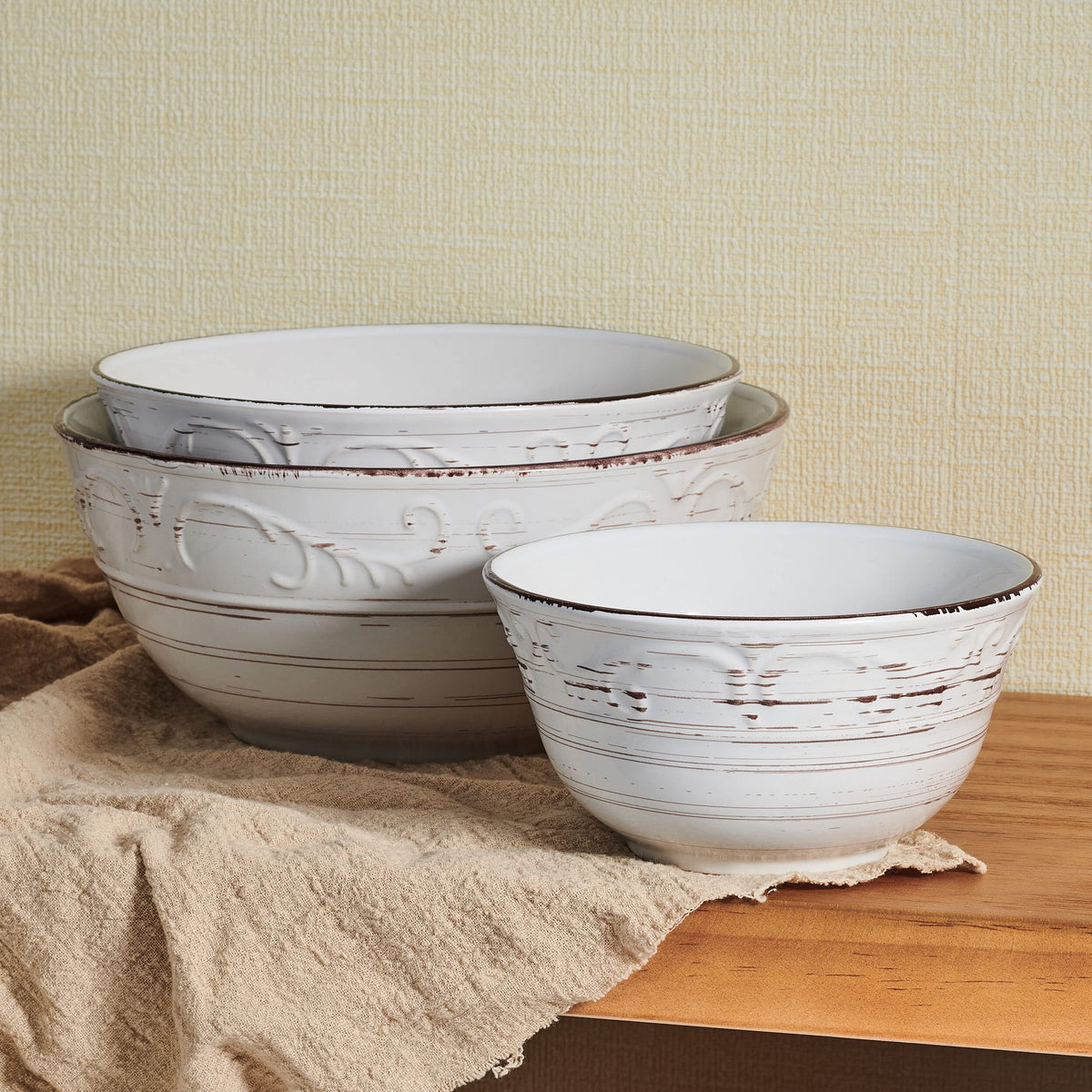 Pfaltzgraff Trellis Serving Bowl Set, Stoneware, White, Set of 3