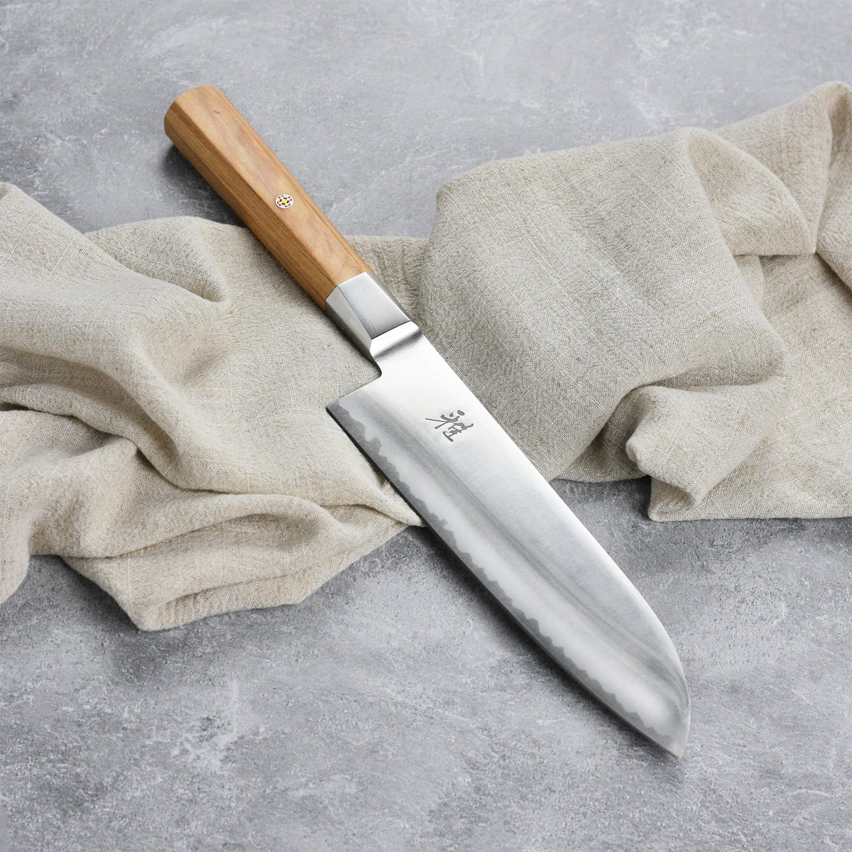 Koya 7-inch Santoku Knife by MIYABI – 7-inch, FC61 Steel, Brown, Model 1026927