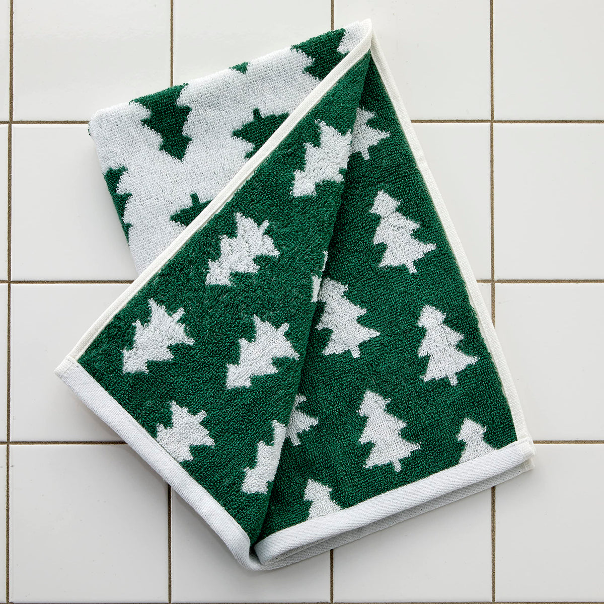 SKL Home Holiday Trees Hand Towel Set, 2 Piece, Green and White