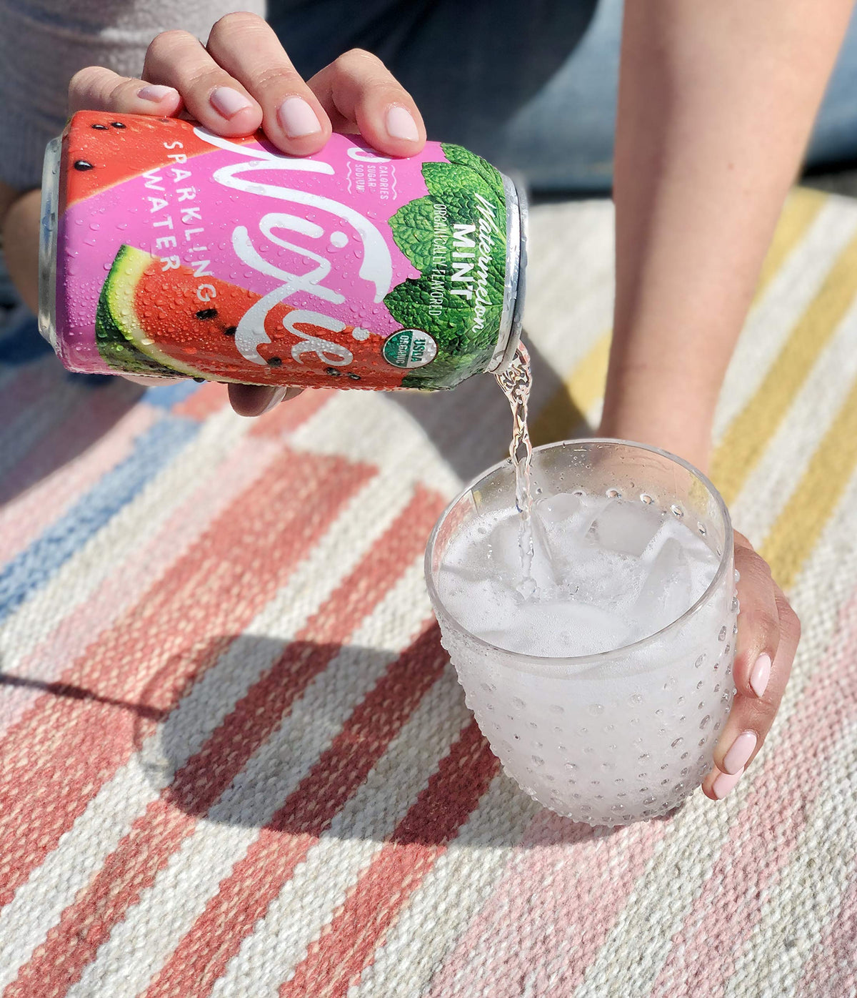 Nixie Watermelon Mint / 12 Fl Oz (Pack of 24) / 24 Carbonated Water