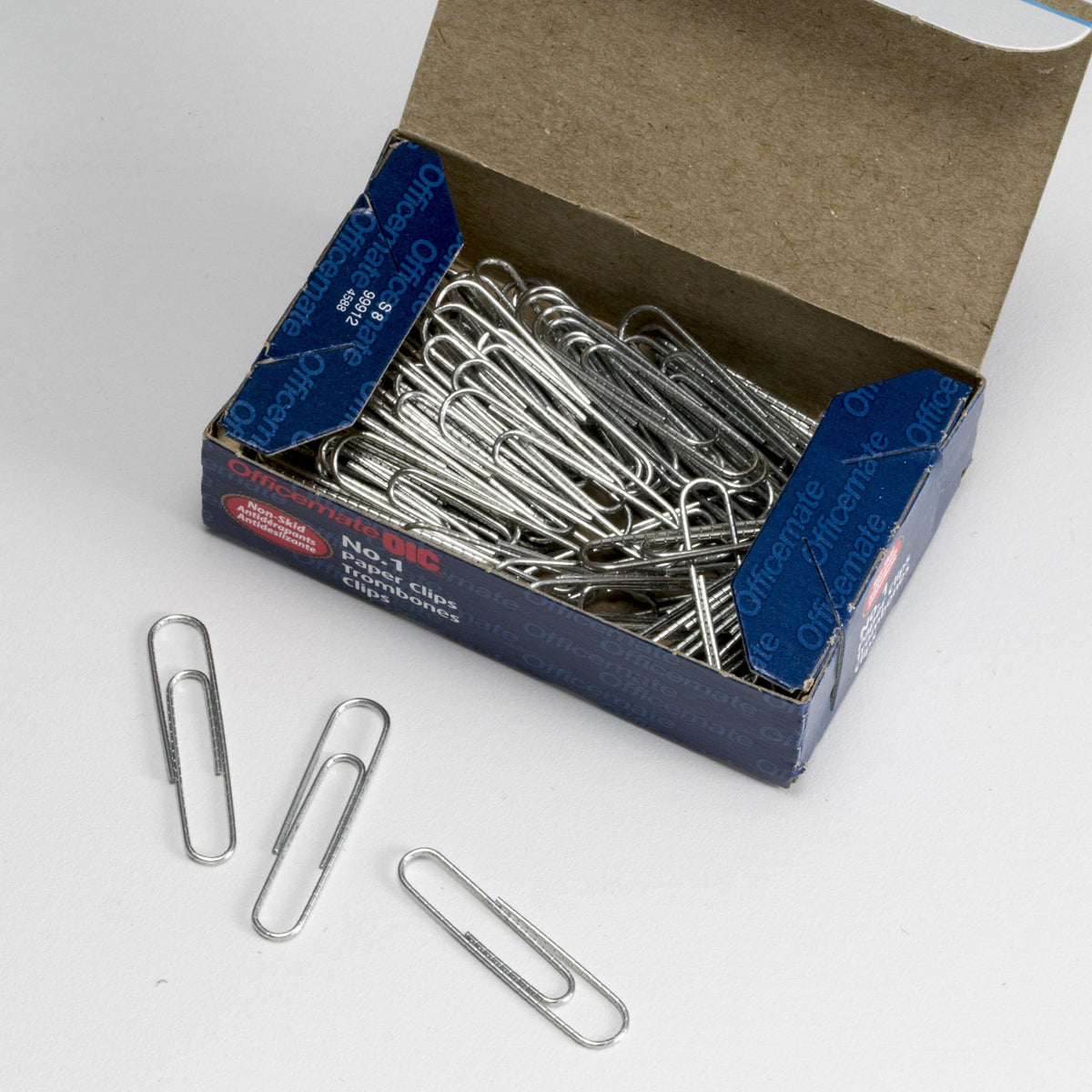 Premium #1 Paper Clips by Officemate – 600 Pack (2-Count), Silver, Pack of 2, Model 99932