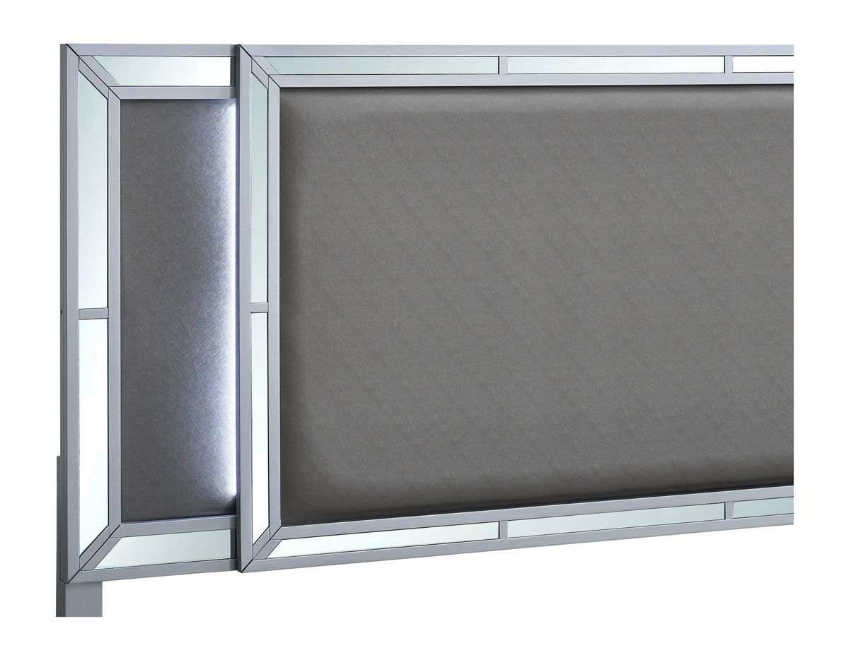 Murry Queen Bed Silver by Glory Furniture – Wood, Silver, Model G004800A-QB