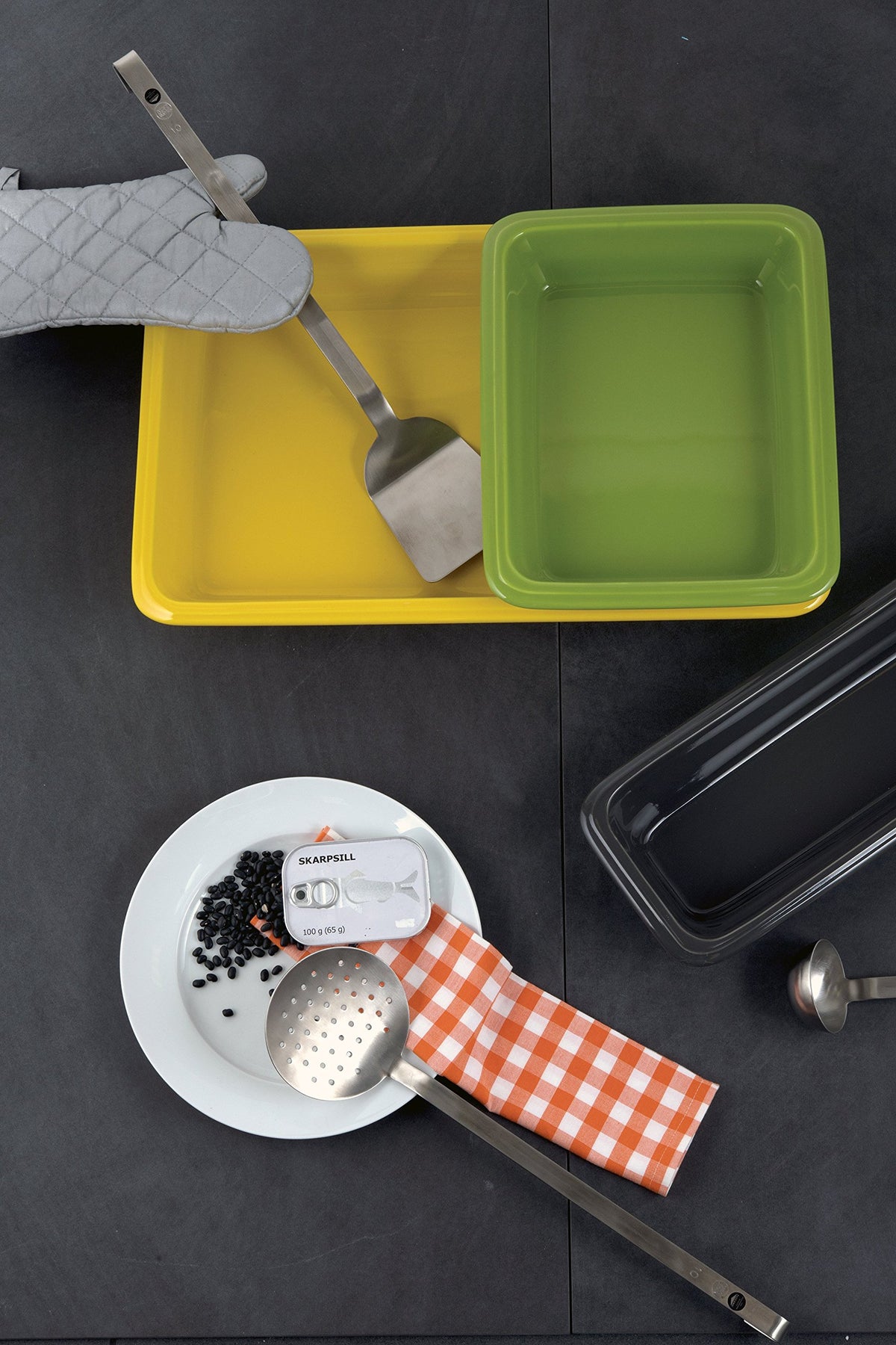 MPS Induction Porcelain Hotel Pan by PADERNO – Large, 1 quarts, Porcelain, Gray, Model 44312A06