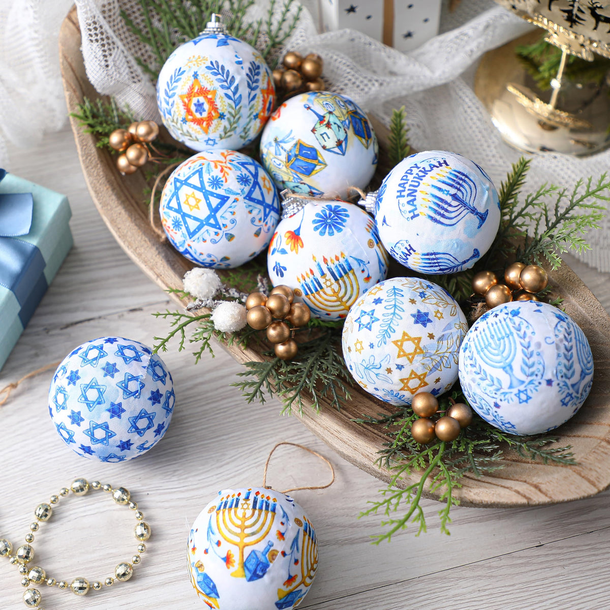 Outus Hanukkah Ball Ornaments, 16 Pack, Blue and White with Star of David
