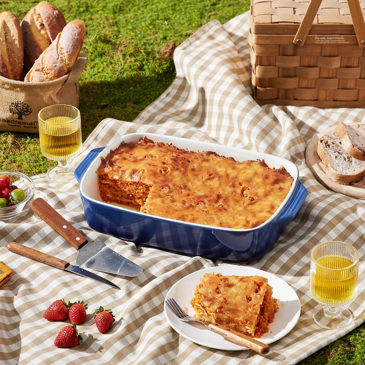 Lareina Ceramic Casserole with Lid, 4 Quart Capacity, Blue