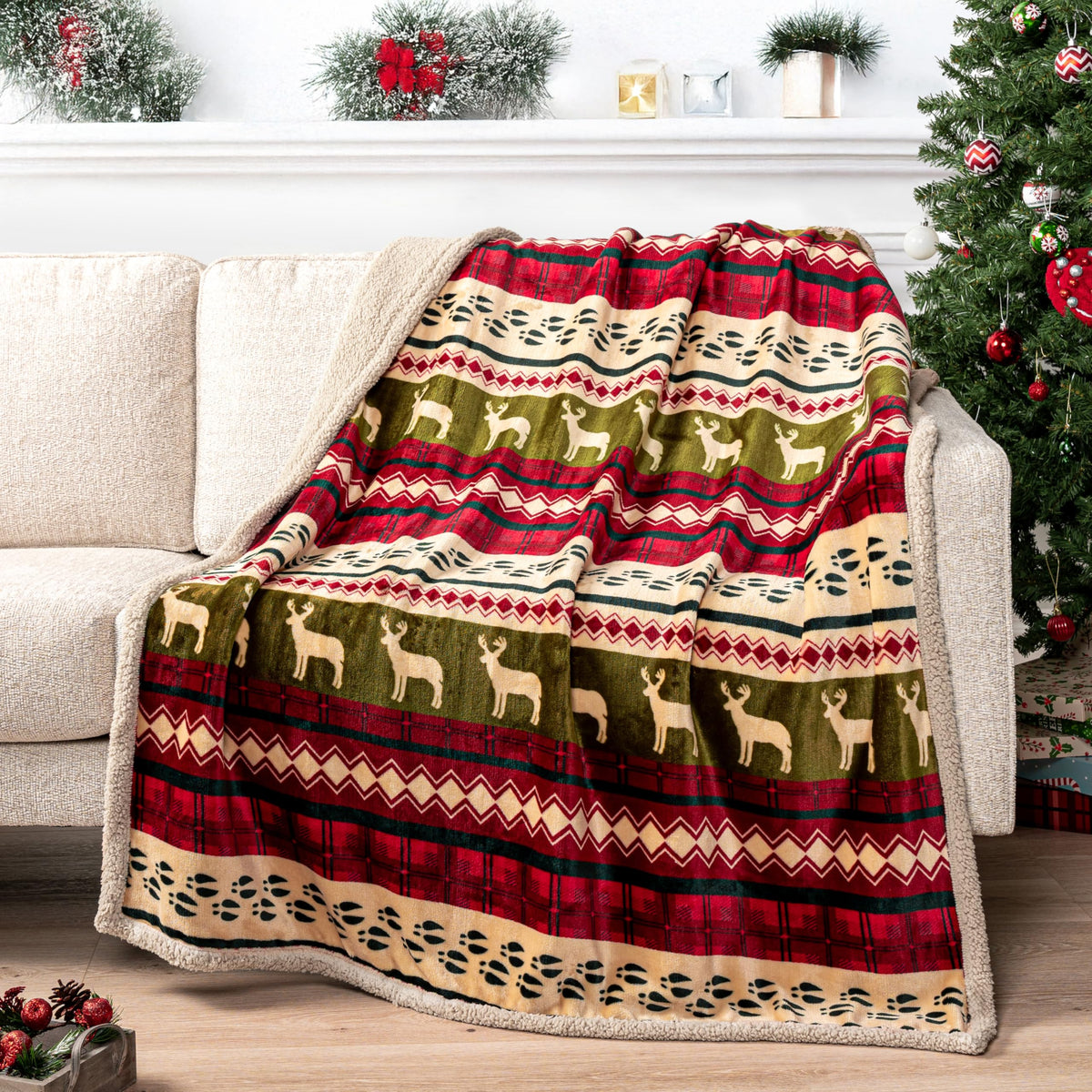 Pavilia Reindeer Cabin Sherpa Throw Blanket, 50x60 Inches, Red