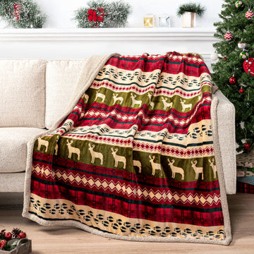 Pavilia Reindeer Cabin Sherpa Throw Blanket, 50x60 Inches, Red