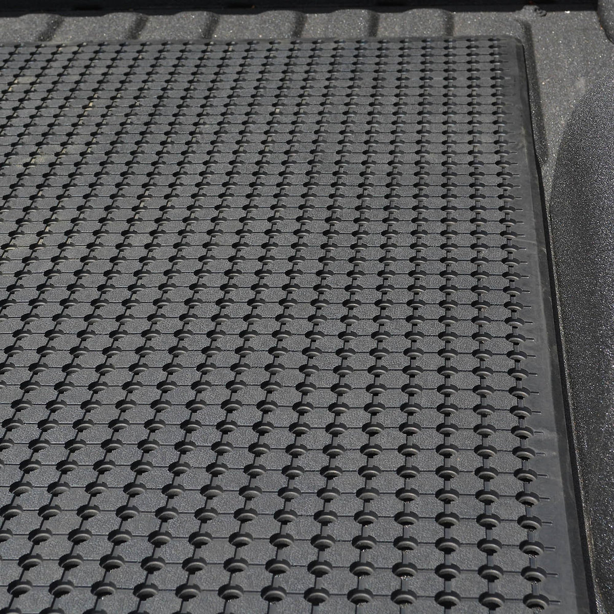 4Ftx6Ft Truck Bed Mat by Buffalo Tools – Other, Black, Model TBM46