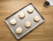 Bakeware Heavy Duty Half Sheet by USA Pan – Half Sheet Pan, Aluminized Steel, Silver, Model 1051HS-6