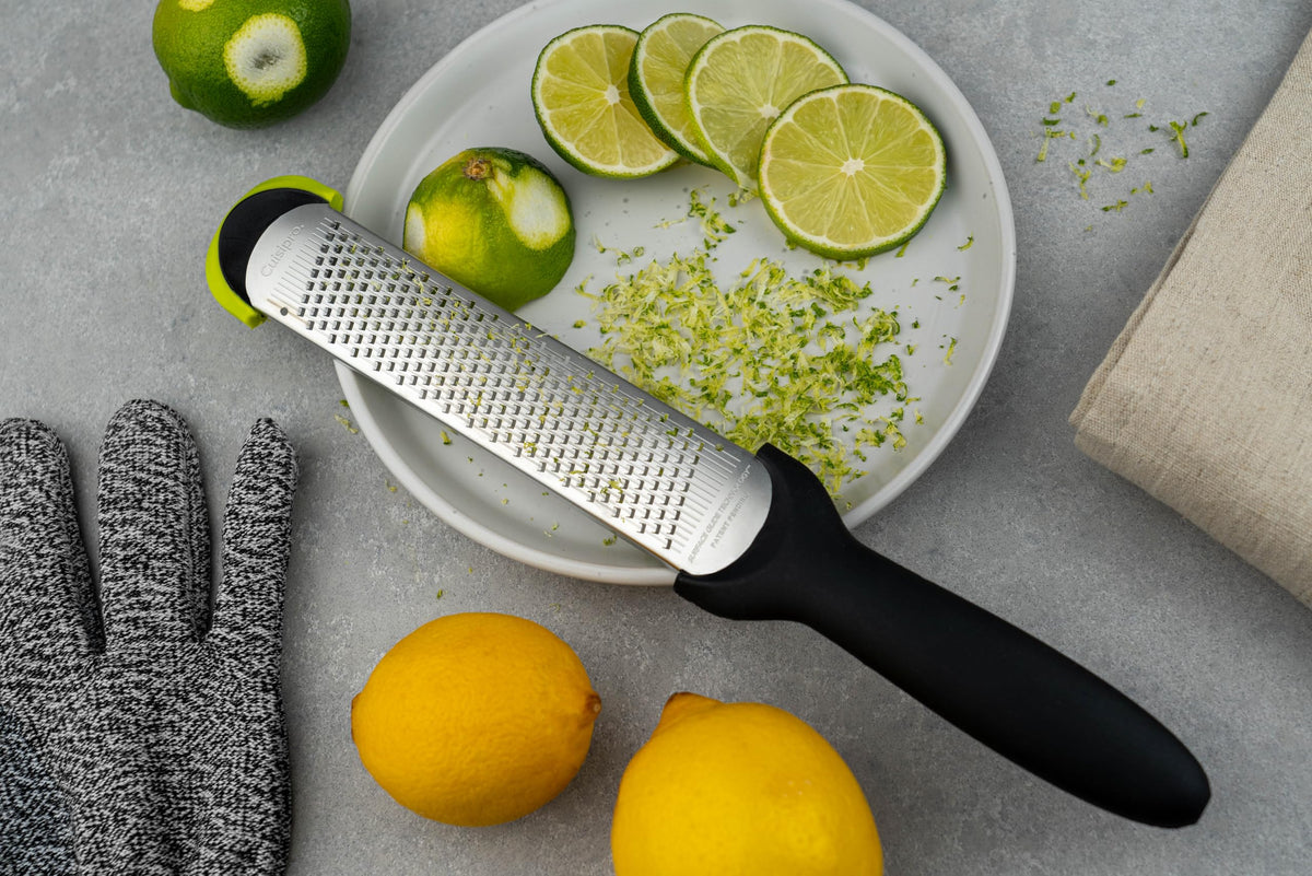 Surface Glide Technology Fine Rasp by Cuisipro – Fine, Stainless Steel, Silver, Model 1613