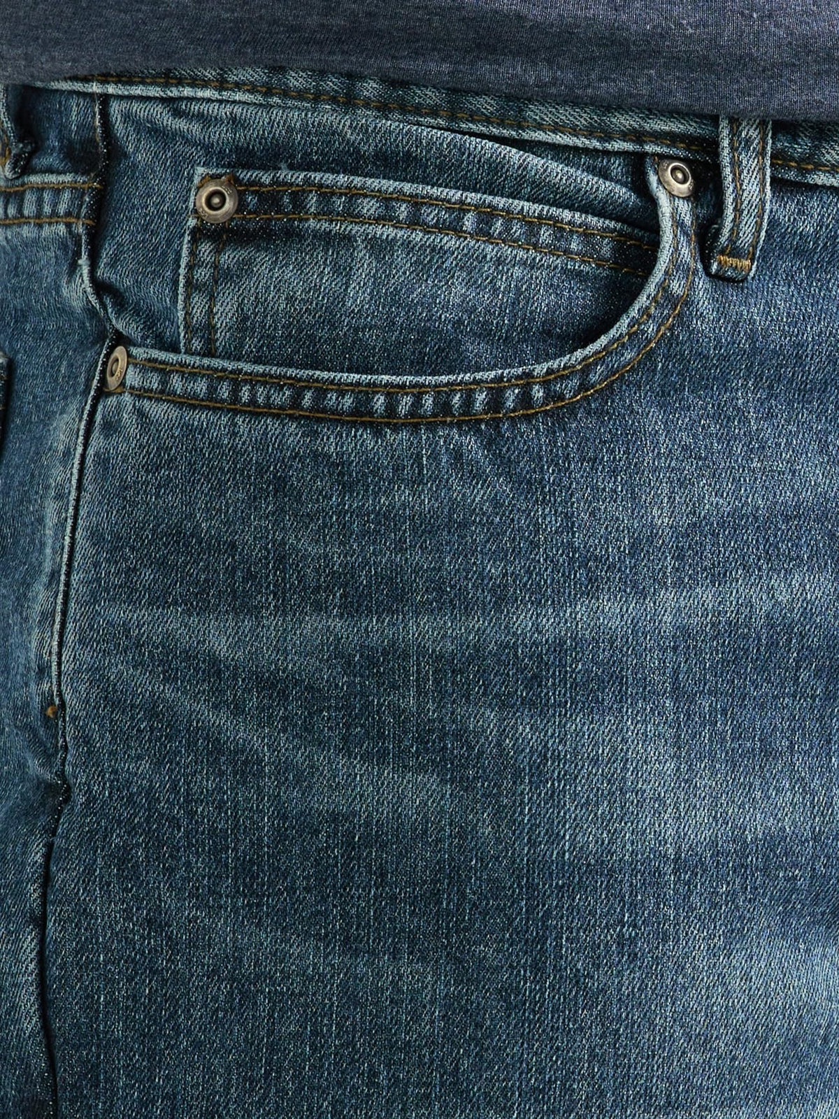 Men's Legendary Relaxed Straight Jean by Lee – 38W x 30L, Cotton, Lieutenant, Model 112339194