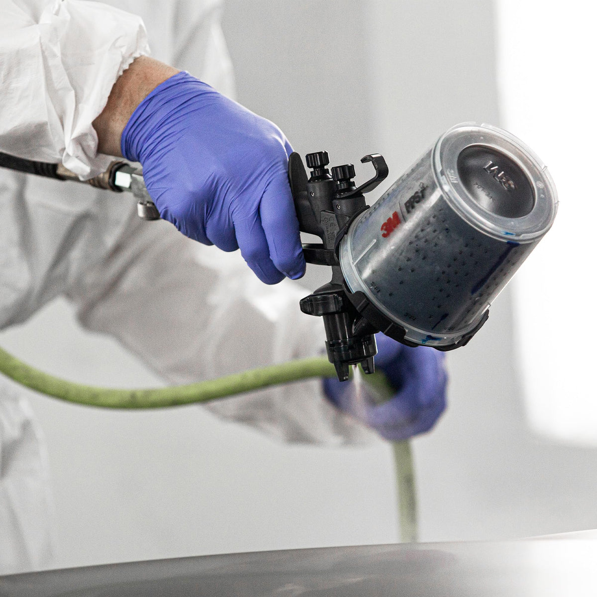 3M Feed Type: Gravity- Fine Finish / 1.4mm / Orange Spray Guns & Accessories