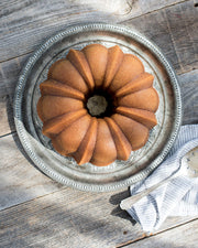 Nordic Ware Silver / 12-Cup / 12.0 cups Bundt Pans