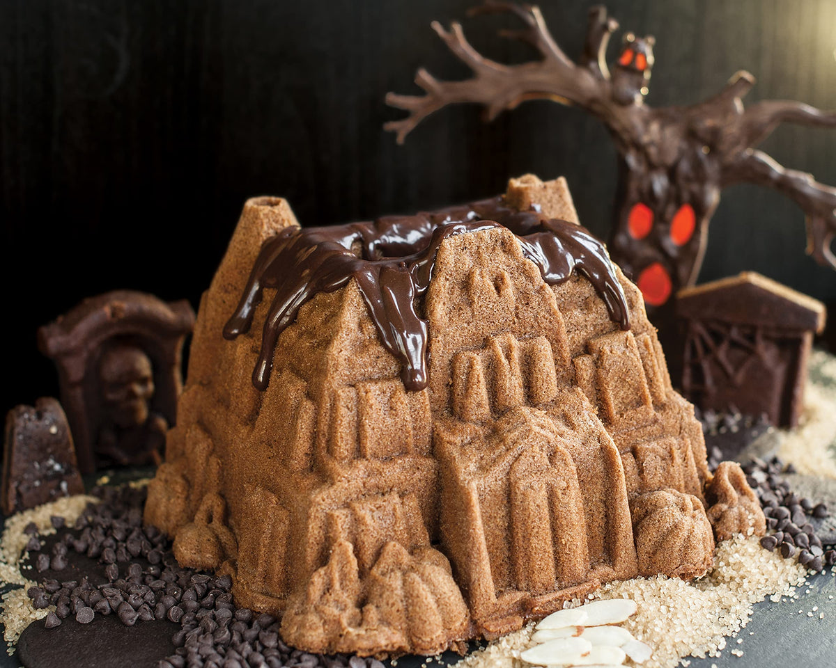 Haunted Manor Bundt Pan by Nordic Ware – One, 10.0 cups, Aluminum, Bronze, Model 92648