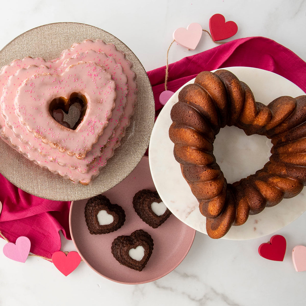 Tiered Heart Bundt by Nordic Ware – 12 Cup, 12.0 cups, Aluminum, Toffee, Model 89937