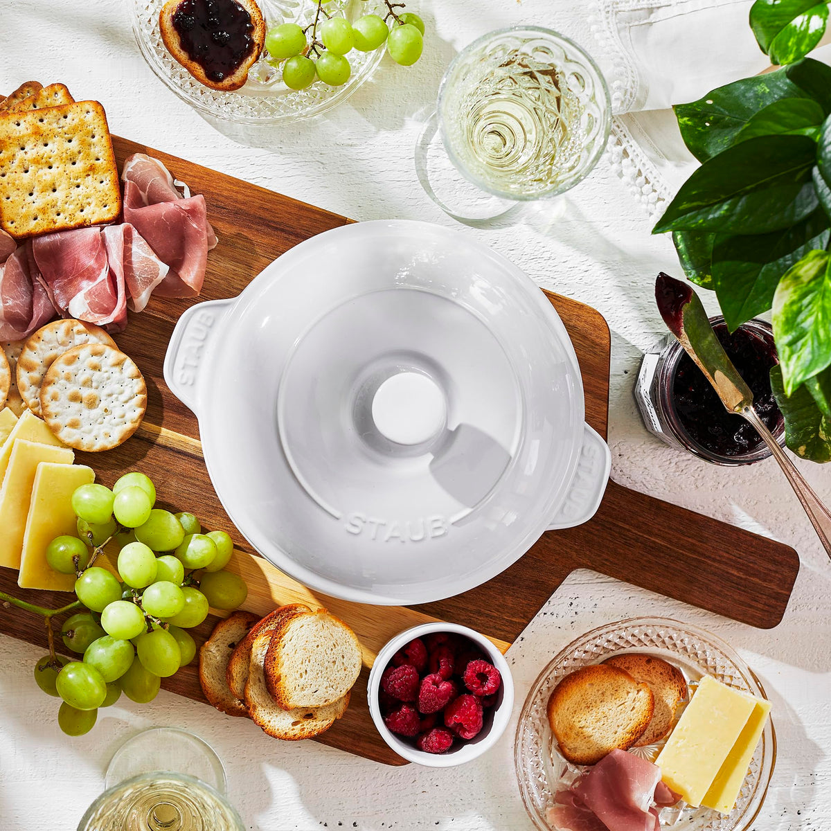 Ceramic 8-inch Round Covered Brie Baker - White by STAUB – 8in, 0.6 quarts, Ceramic, White, Model 40501-520-0