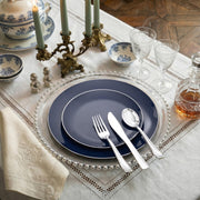 KIRE Plastic Plates, 200 Count with Silver Rim, Navy Blue