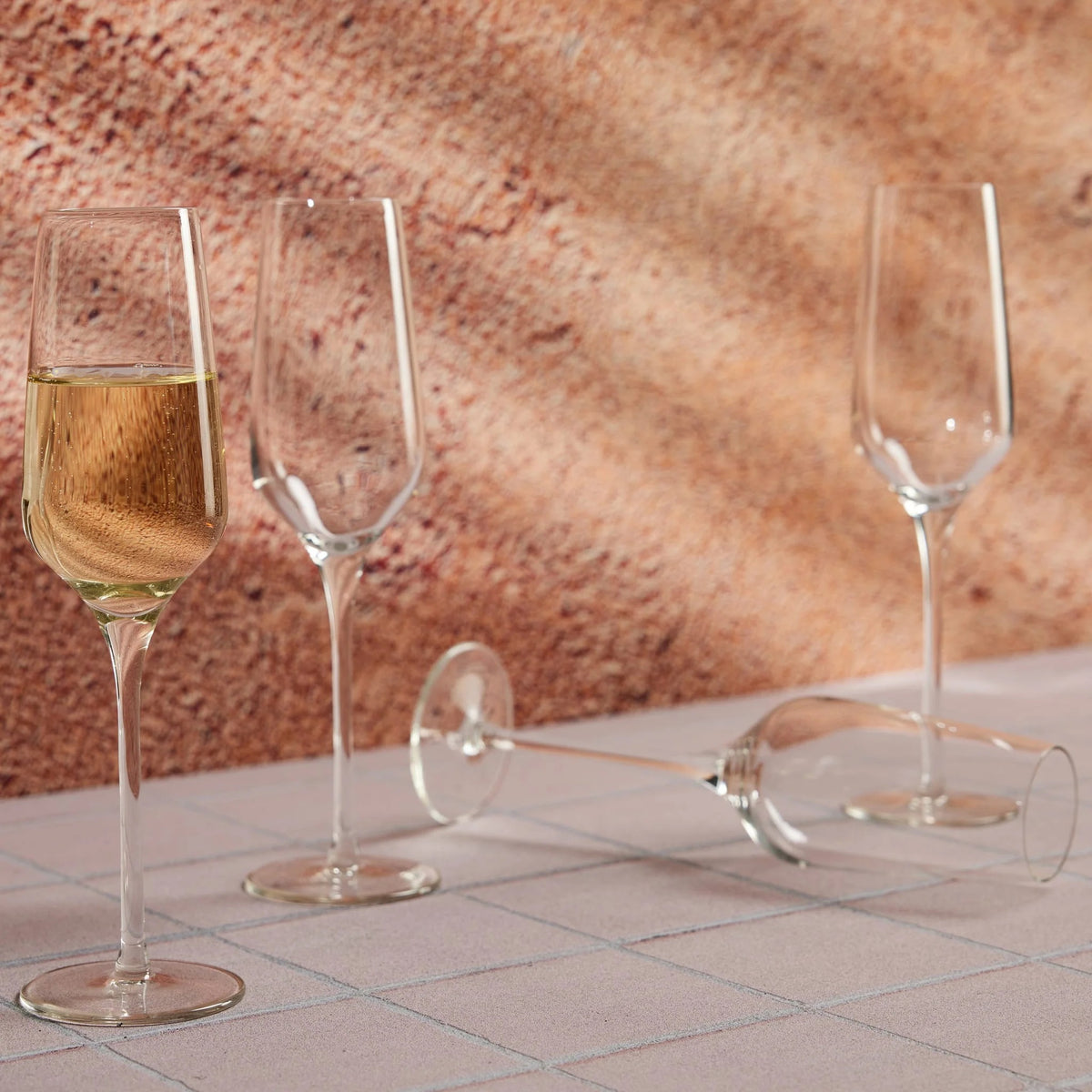 Reserve by Libbey 9332 Glass Prism Champagne Flute, 8.25 oz., Clear - photo 2