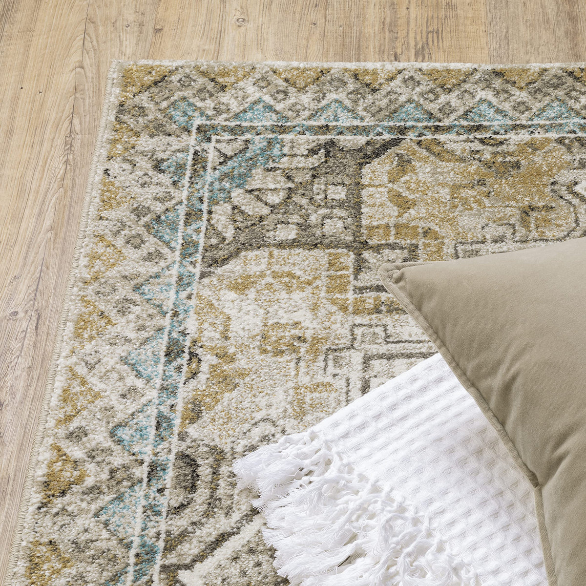 Oriental Weavers 3'10" x 5'5" (Rectangular) / Grey/ Blue / Traditional Area Rugs
