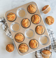 Muffin Tray with 12 Holes by Nordic Ware – Standard, Aluminum, Silver, Model 45591AEU