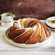 Heritage Bundt by Nordic Ware – 10 Cup, 10.0 cups, Aluminum, Silver, Model 80637