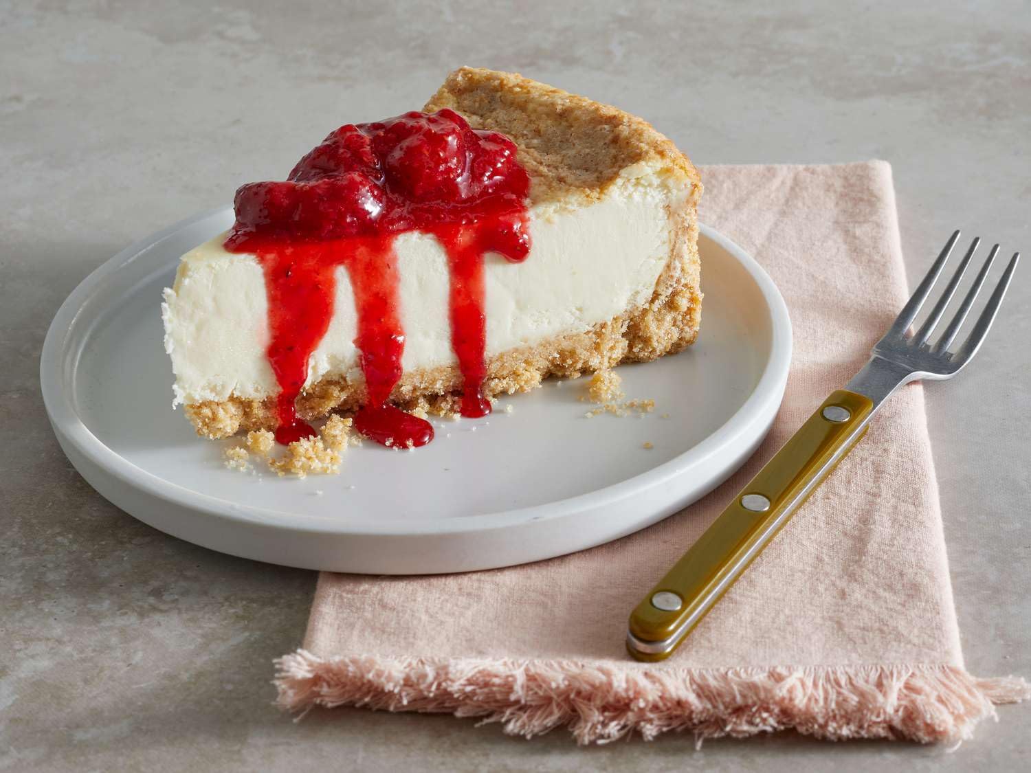Sliced strawberry topping view 2